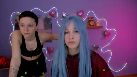 Snapshot of emi_fade chatting on 02-25-26, 09:30 emi_fade online show from 02-25-26, 09:30