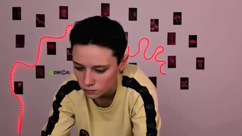 Snapshot of emi_fade chatting on 02-26-26, 09:41 emi_fade online show from 02-26-26, 09:41