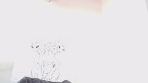 Snapshot of emiantonella_ chatting on 12-20-25, 09:11 Antonella online show from 12-20-25, 09:11