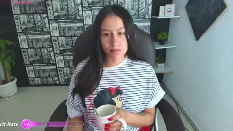 Emilia Gomez online show from 10-07-25, 01:41