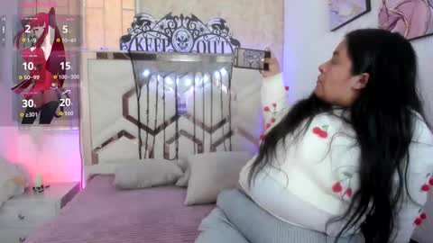 Emily online show from 10-28-25, 07:05