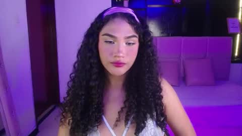 Emily Smith online show from 09-27-25, 07:30
