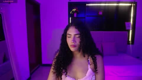 Emily Smith online show from 09-29-25, 07:51