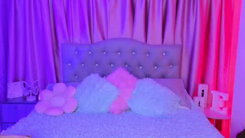 Emily online show from 01-06-26, 12:36