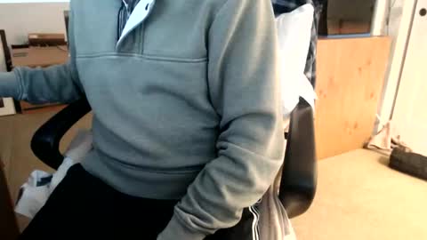 Snapshot of emil_karpo chatting on 11-17-25, 02:45 Terrance1st online show from 11-17-25, 02:45