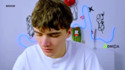 Snapshot of emil_lucky chatting on 02-18-26, 12:34 emil_lucky online show from 02-18-26, 12:34