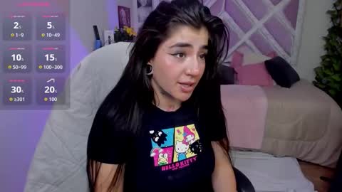 emilayton_ online show from 09-26-25, 07:29
