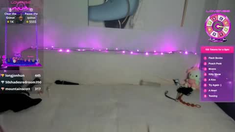 Emili online show from 12-06-24, 02:38
