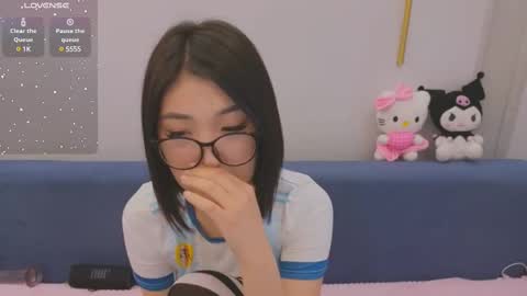 Emili online show from 02-12-25, 02:56