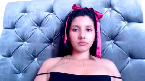 emili riders online show from 02-11-25, 07:16