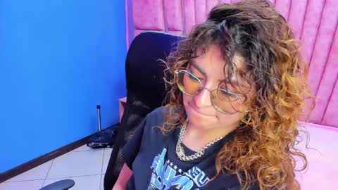 Emy  online show from 11-09-25, 05:33