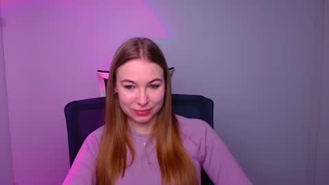 Emilia online show from 02-11-25, 06:08