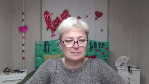 Snapshot of emiliagree chatting on 10-08-25, 05:10 EmiliaGree online show from 10-08-25, 05:10