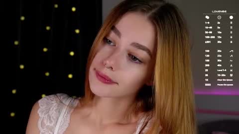 Tessa online show from 10-19-25, 01:06