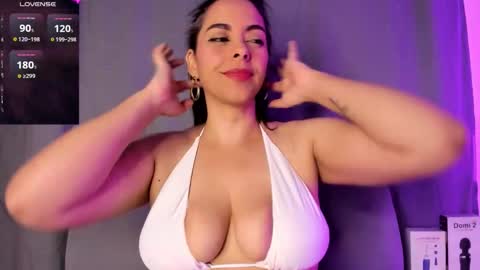emiliana_bloomm online show from 01-13-26, 07:24