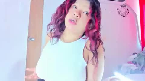 Snapshot of emilly_coper18 chatting on 03-14-26, 05:51 emily online show from 03-14-26, 05:51