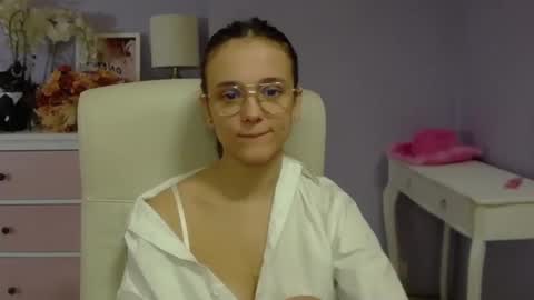 Emilly online show from 01-20-25, 07:36