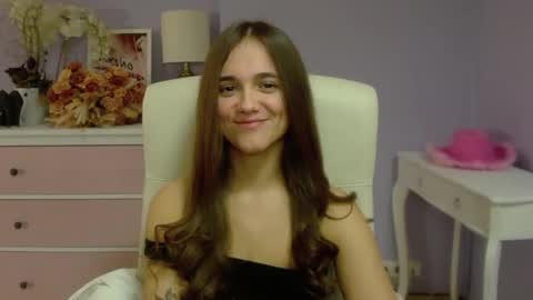 Emilly online show from 01-30-25, 07:50