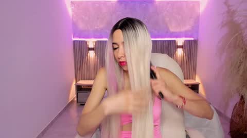 Emily online show from 12-11-24, 03:24