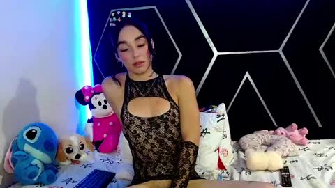 Snapshot of emillystonex chatting on 03-04-25, 08:38 emillystonex online show from 03-04-25, 08:38