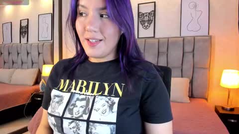 Emily online show from 02-09-25, 05:08