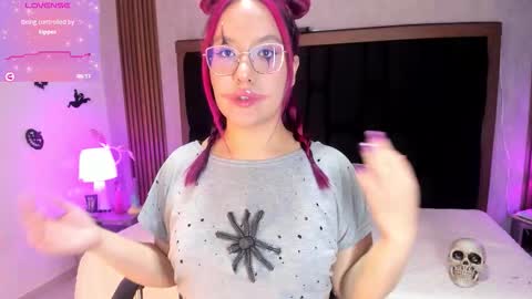 Emily online show from 10-30-25, 04:58