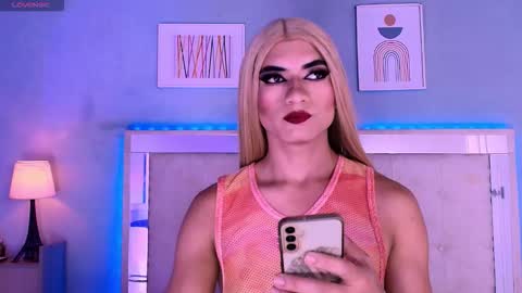 emily_castillo_1 online show from 09-12-25, 03:17