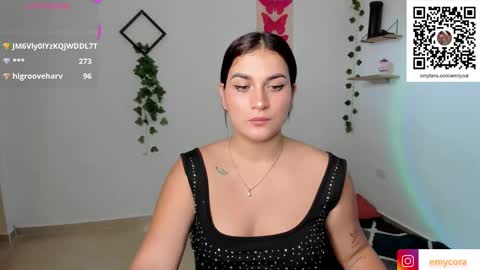 Snapshot of emily_coraline chatting on 12-02-24, 08:11 Emily online show from 12-02-24, 08:11