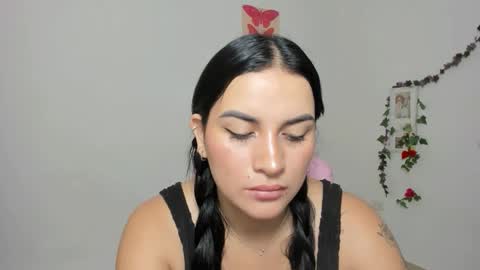 Snapshot of emily_coraline chatting on 11-03-25, 03:02 Emily online show from 11-03-25, 03:02