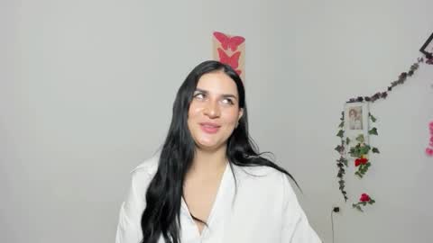 Emily  online show from 11-08-25, 01:28