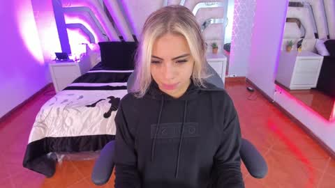 Emily online show from 12-24-24, 10:55