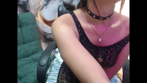 emily fox 3 online show from 02-17-25, 02:59