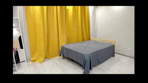 Snapshot of emily_gold1 chatting on 02-01-25, 04:35 My name is EMILY. Please say hello I like to chat with you. If you have requests or dirty talk please online show from 02-01-25, 04:35