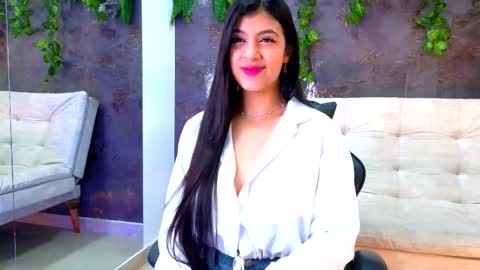 Emily online show from 11-07-25, 11:21