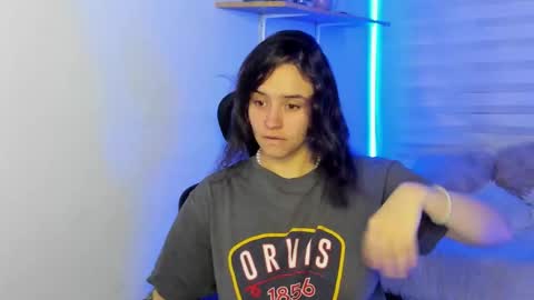 Snapshot of emily_lindey chatting on 11-03-25, 03:19 emily_lindey online show from 11-03-25, 03:19