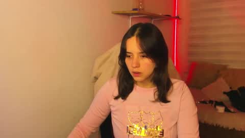 Snapshot of emily_lindey chatting on 11-10-25, 03:05 emily_lindey online show from 11-10-25, 03:05