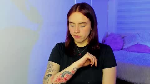 emily_lindey online show from 12-17-25, 03:34