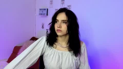 Emily Lindey online show from 02-05-26, 02:38