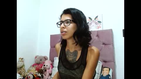 Emily online show from 01-04-25, 11:27