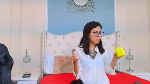 Emily online show from 11-13-25, 07:24