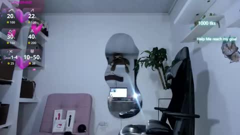 emily_palmeer online show from 09-19-25, 10:49