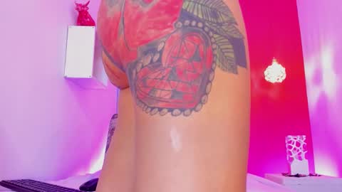 Emily online show from 01-12-26, 07:30