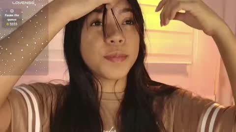 Snapshot of emily_sweett12 chatting on 11-19-25, 12:05 Emily online show from 11-19-25, 12:05