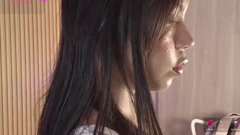 Snapshot of emily_sweett12 chatting on 03-18-26, 12:19 Emily online show from 03-18-26, 12:19