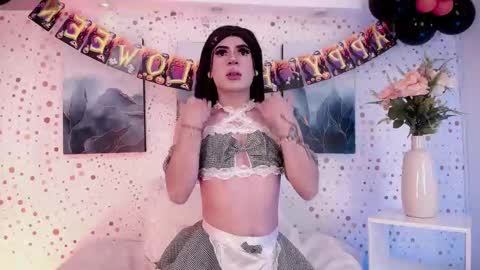 Emily. online show from 10-12-25, 03:16