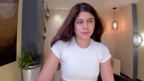 Emily Armstrong online show from 12-10-24, 12:05