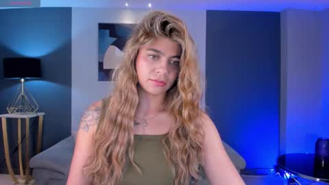 Emily Armstrong online show from 01-12-26, 08:03