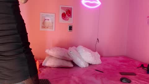 Emily online show from 03-05-26, 02:51