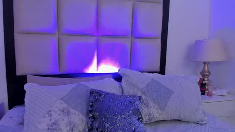 Emily online show from 01-14-25, 09:30