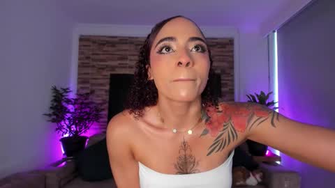 emily online show from 11-25-25, 08:42